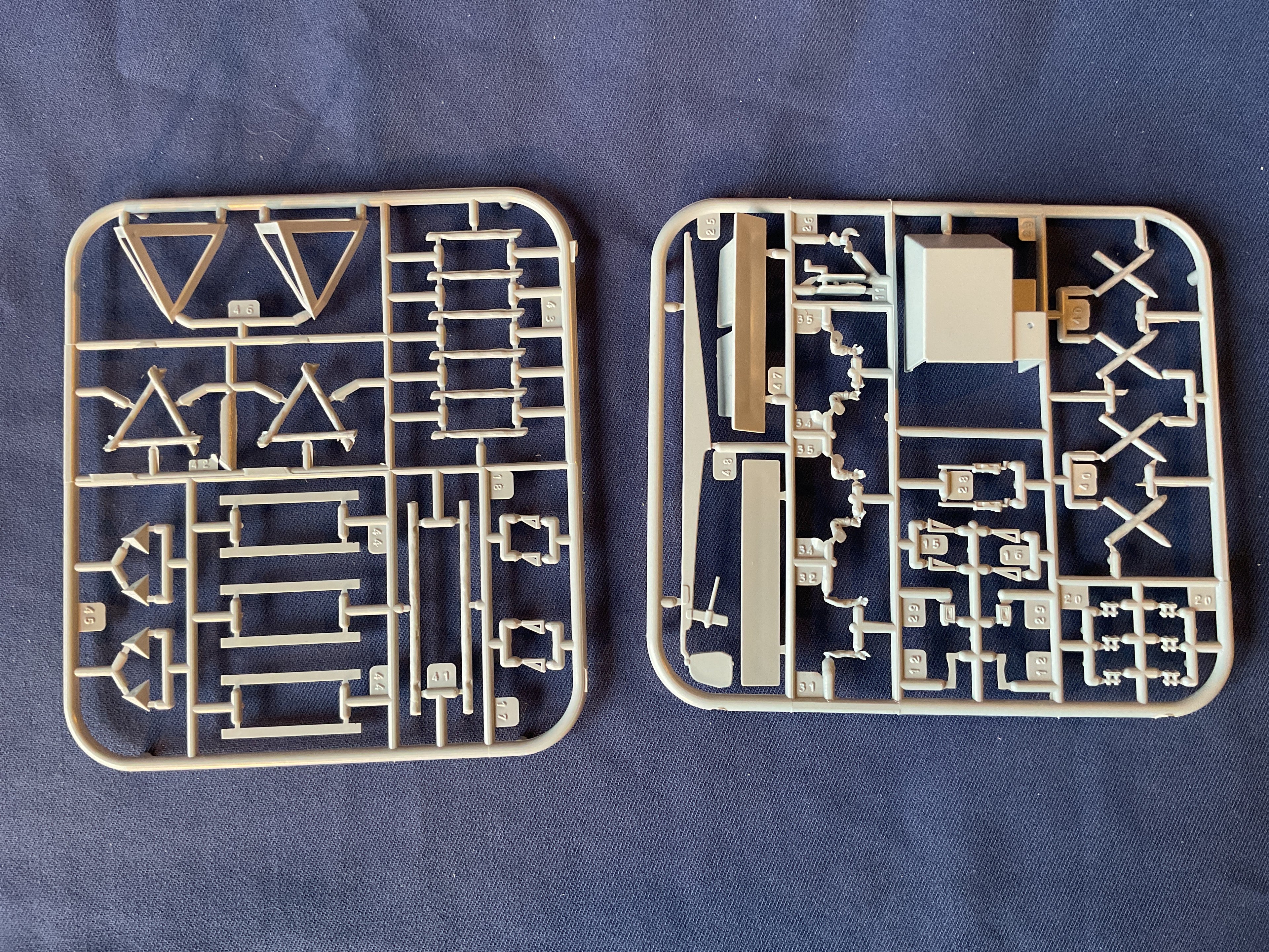 Airfix 1/72 LCVP Landing Craft (01321)