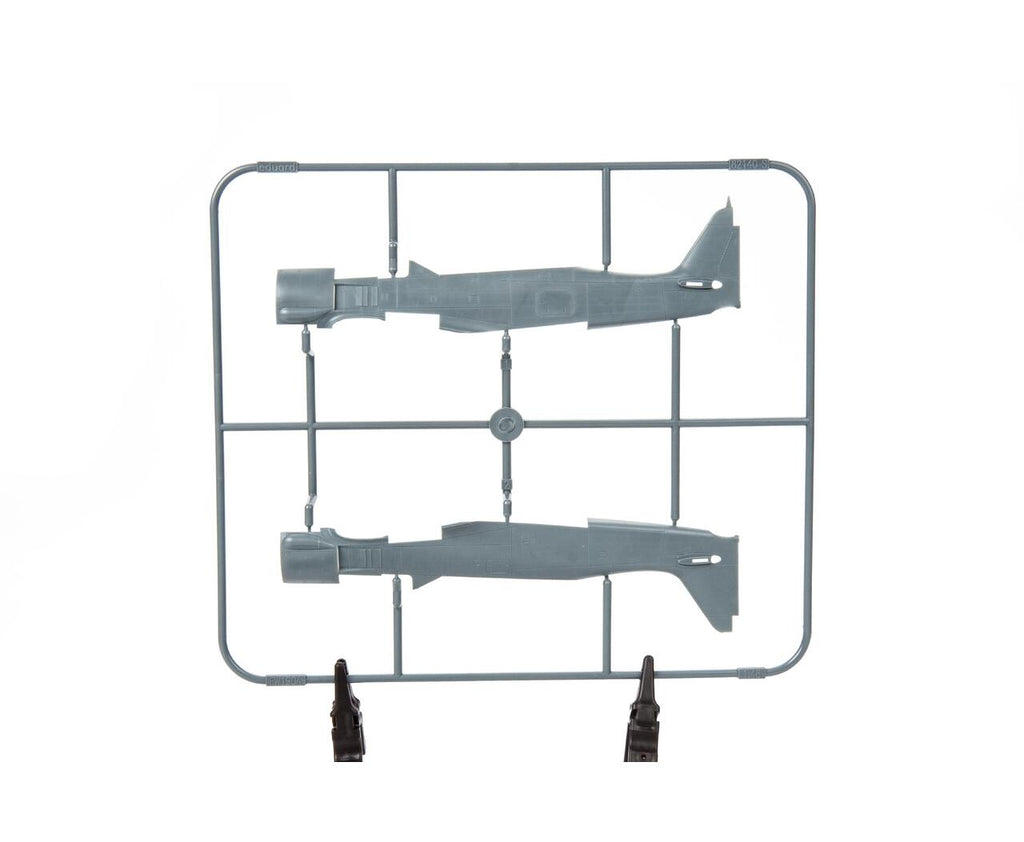 Eduard 1/48 Fw 190A-8 ProfiPack Edition (82147) — New — image 10 of 10