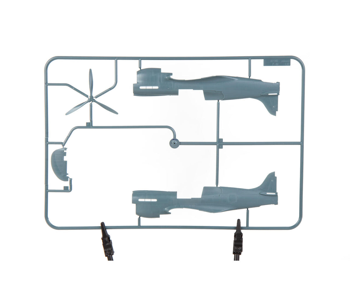 Eduard 1/48 P-40K Warhawk Short Tail ProfiPACK (82243) — New — 1/48 Scale, Aircraft, P-40 Warhawk — image 8 of 17