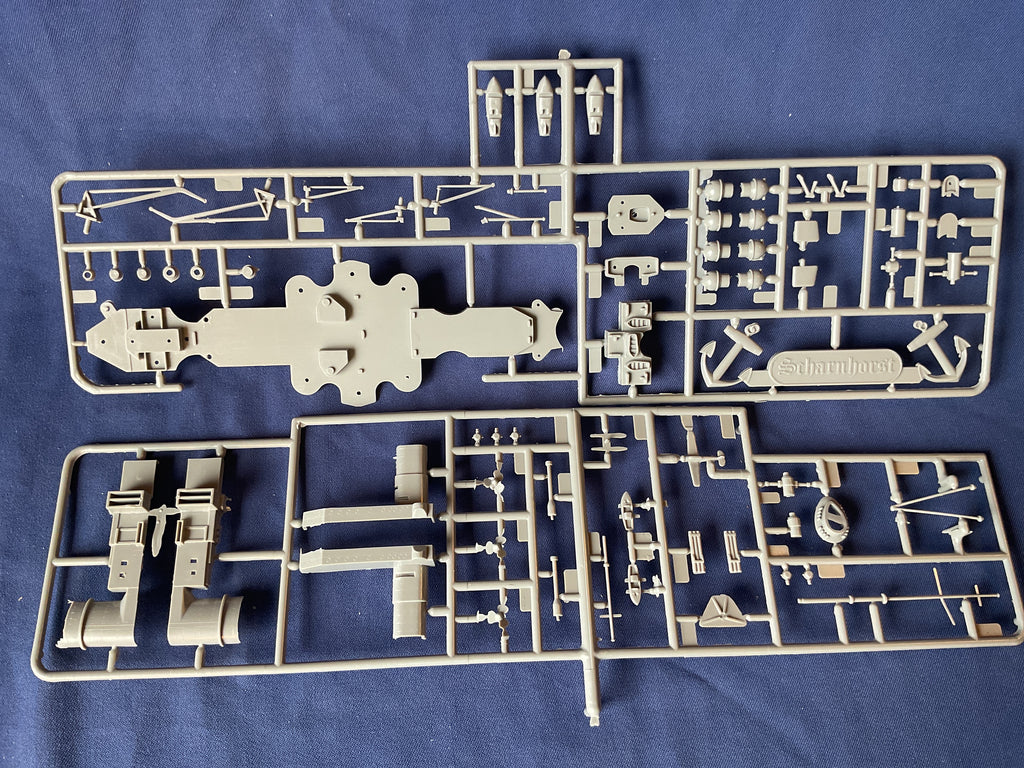 Revell 1/570 Scharnhorst (05037)