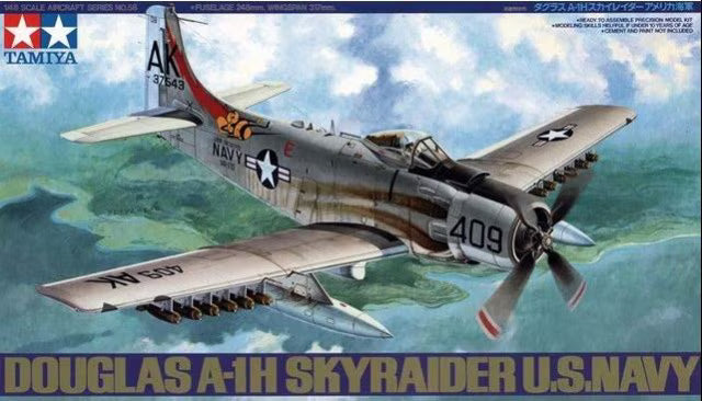 Tamiya 1/48 Douglas A-1H Skyraider U.S. Navy (61058)