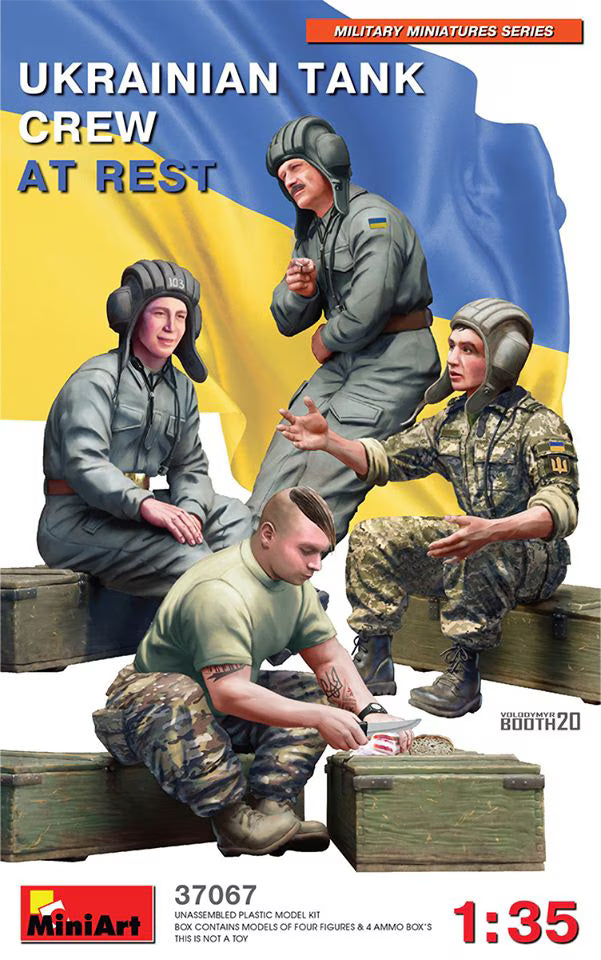 MiniArt 1/35 Ukrainian Tank Crew at Rest Military Miniatures Series (37067)