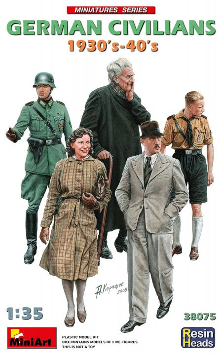 MiniArt 1/35 German Civilians 1930s–40s with Resin Heads (38075)