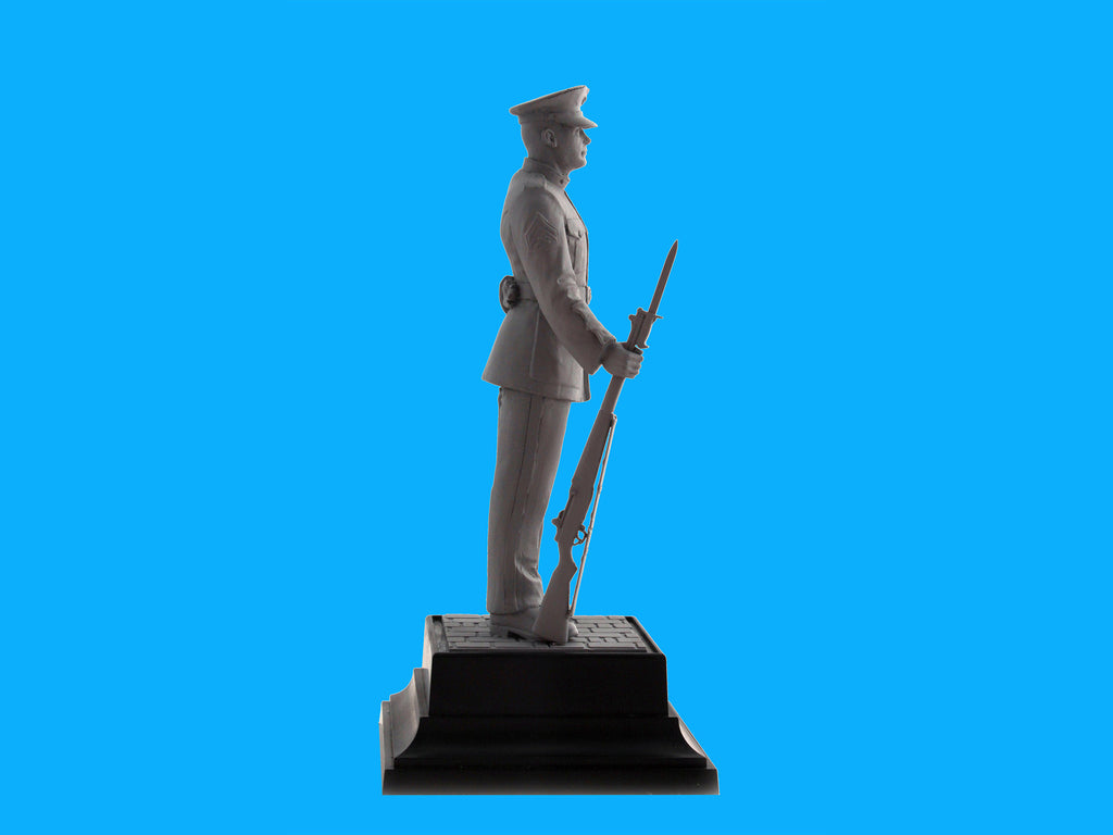 ICM 1/16 World's Guards US Marines Sergeant (16005)