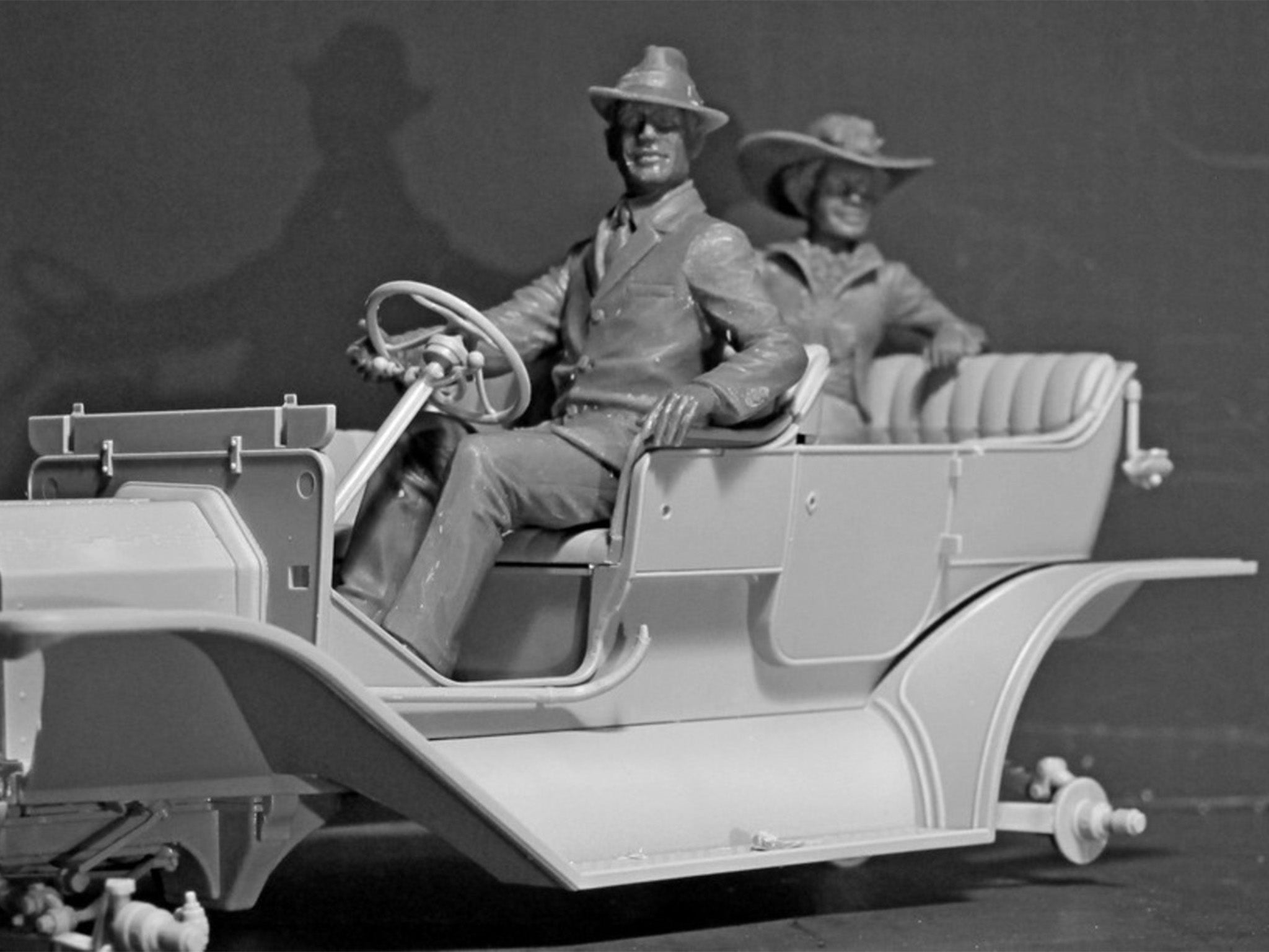 ICM 1/24 American Motorists (1910s) (24013)