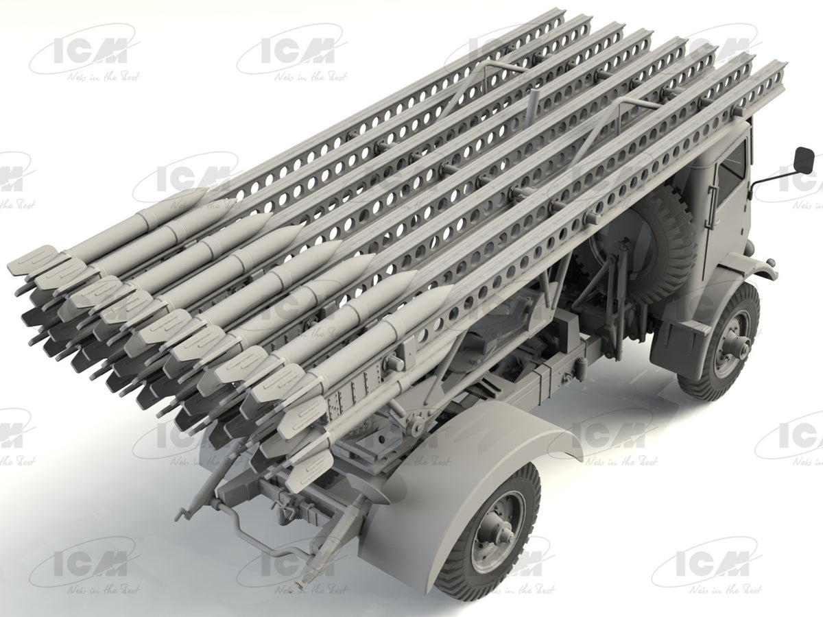ICM 1/35 BM-13-16 on W.O.T. 8 chassis WWII Soviet MLRS (35591)