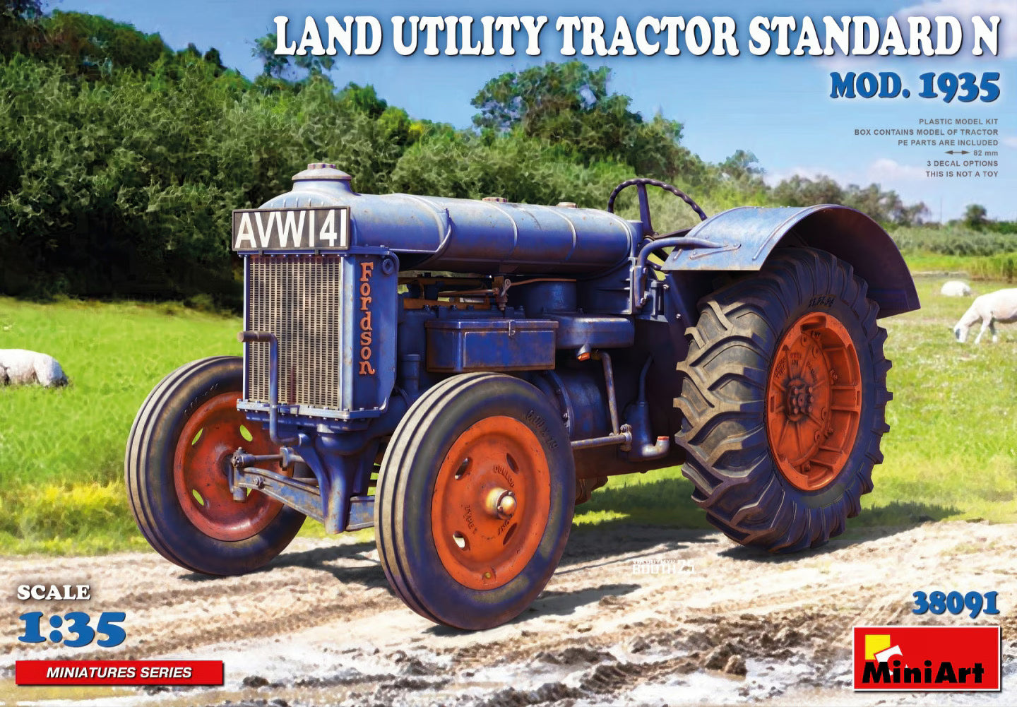 MiniArt 1/35 Land Utility Tractor Standard N Mod. 1935 (38091)