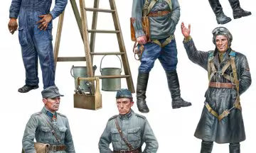 MiniArt 1/48 Finnish And Soviet Pilots w/ Accessories (49022)