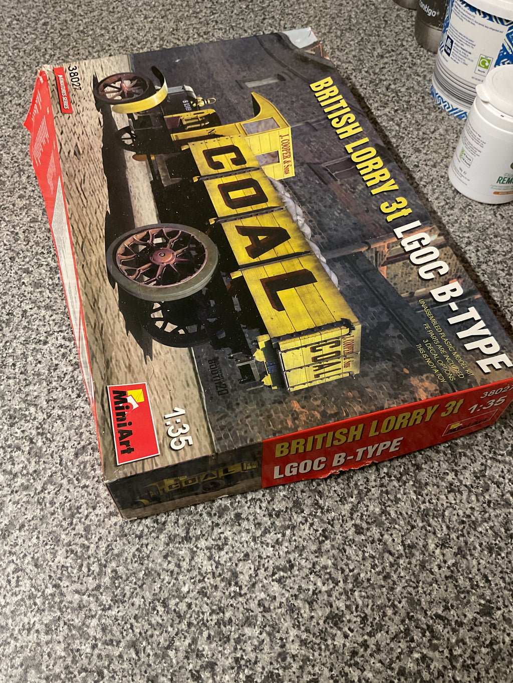 MiniArt 1/35 British Lorry 3t LGOC B-Type (38027)