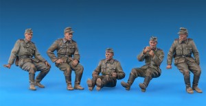 MiniArt 1/35 German artillery tractor T-70(r) & 7,62cm FK 288(r) w/CREW (35039)