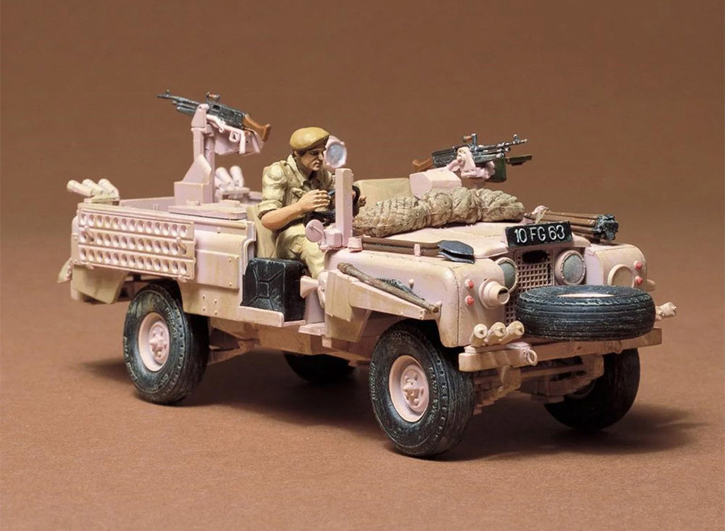 Tamiya 1/35 S.A.S. Land Rover Pink Panther (35076)