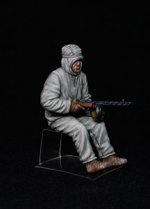 MiniArt 1/35 Soviet Assault Infantry Winter Camouflage Cloaks (35226)