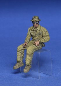MiniArt 1/35 USMC Tank Crew at Rest Military Miniatures Series (37049)