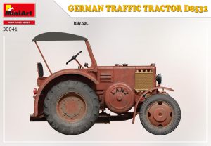 MiniArt 1/35 German Traffic Tractor D8532 (38041)