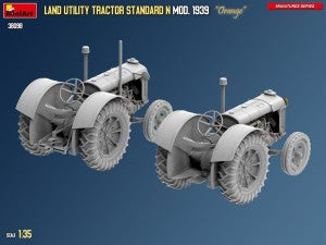 MiniArt 1/35 Land Utility Tractor Standard N Mod. 1939 “Orange” (38098)