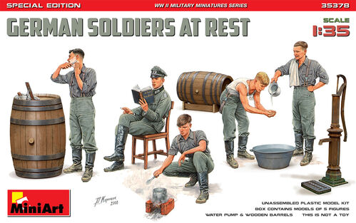 MiniArt 1/35 German Soldiers at Rest Special Edition (35378)