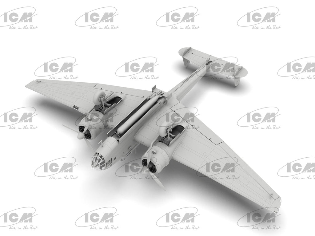 ICM 1/48 HP.52 Hampden TB MK. I WW II British Torpedo Bomber (48353)