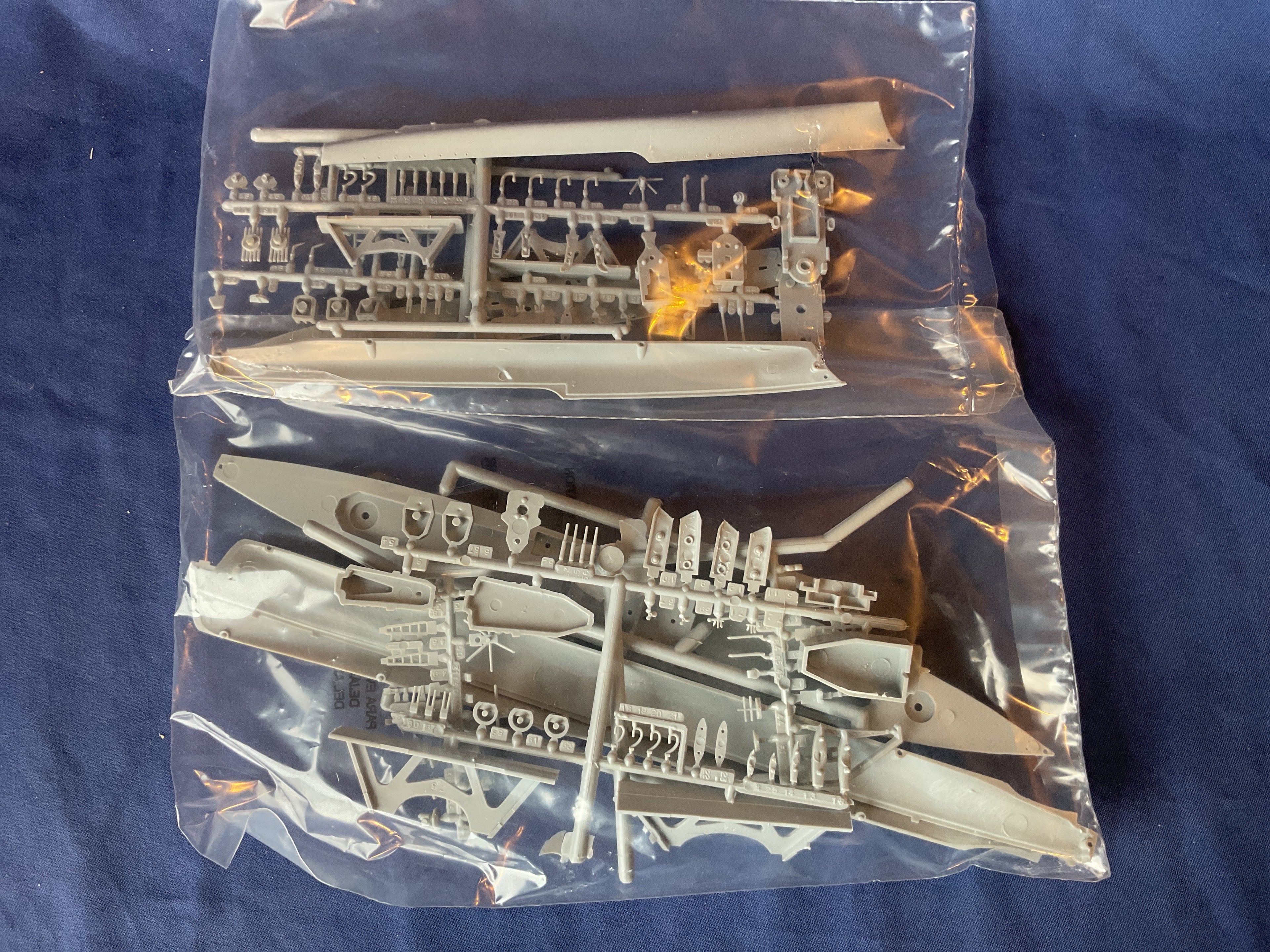 Airfix 1/600 HMS Tiger & HMS Daring (04213)