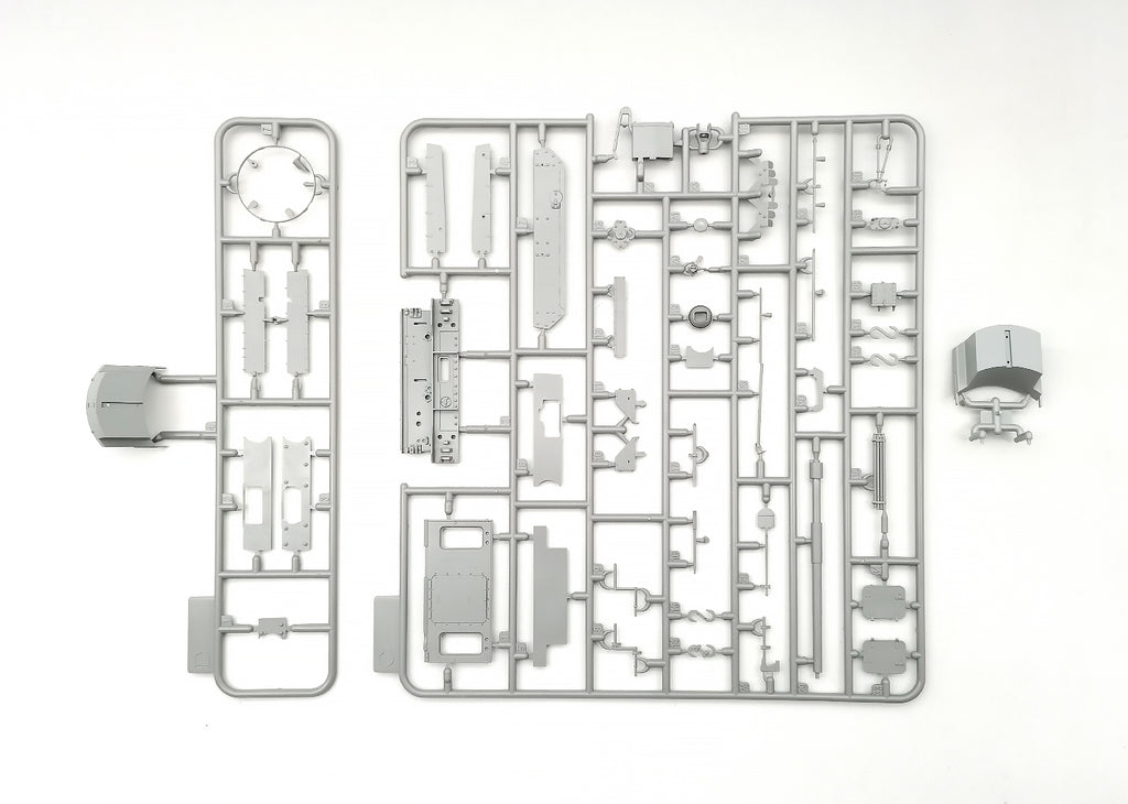Amusing Hobby 1/35 Pz.Kpfw.IV Ausf.H Krupp-Entwurf W1466 WWII (35A037)