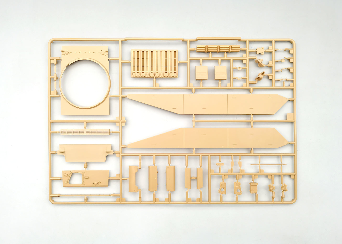 Amusing Hobby 1/35 Strv-104 Swedish Army (35A043)