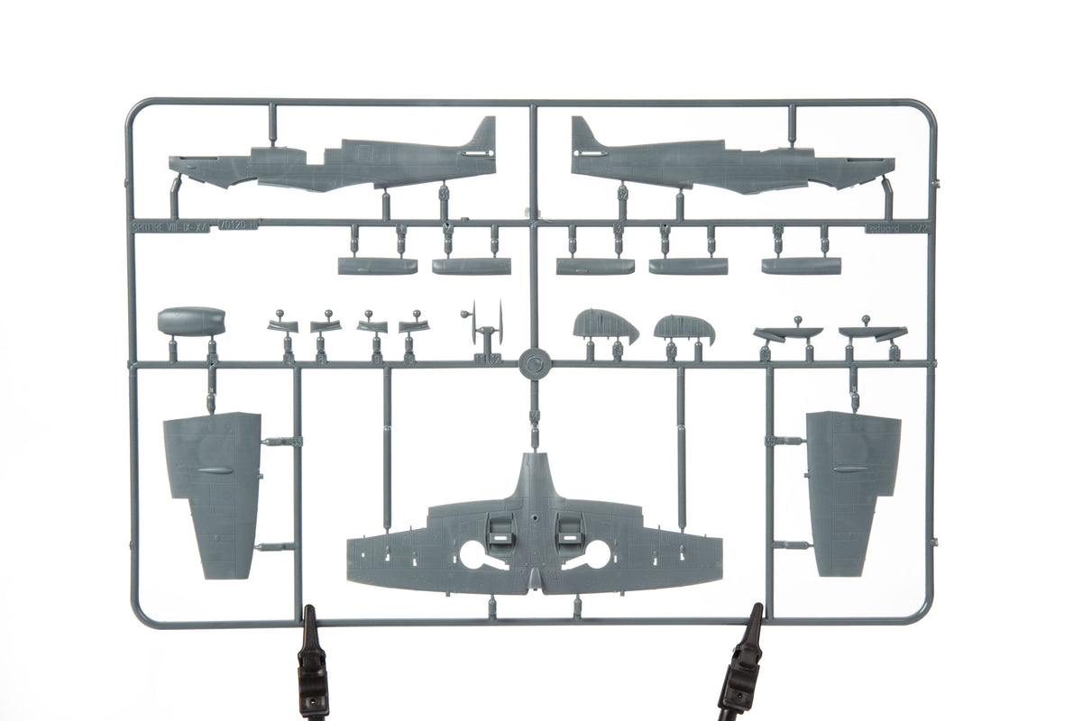 Eduard 1/72 Spitfire Mk.IXc late (7473) — New — Weekend Edition — image 9 of 9