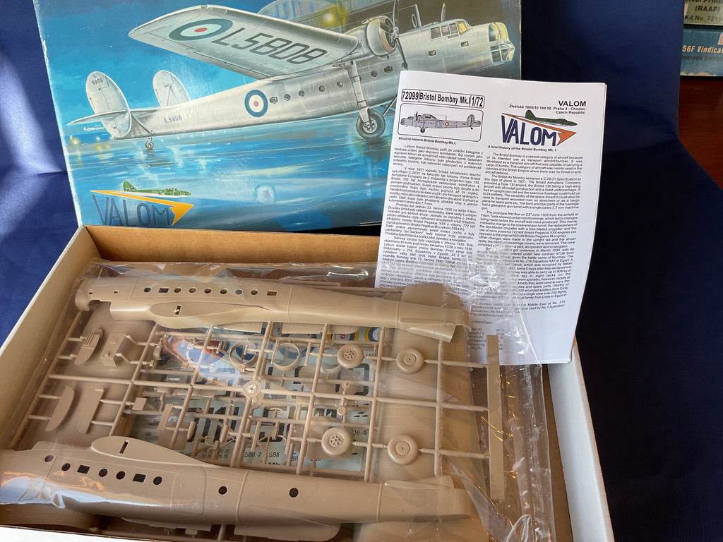 Valom 1/72 Bristol Bombay Mk.I (early production) (72099)