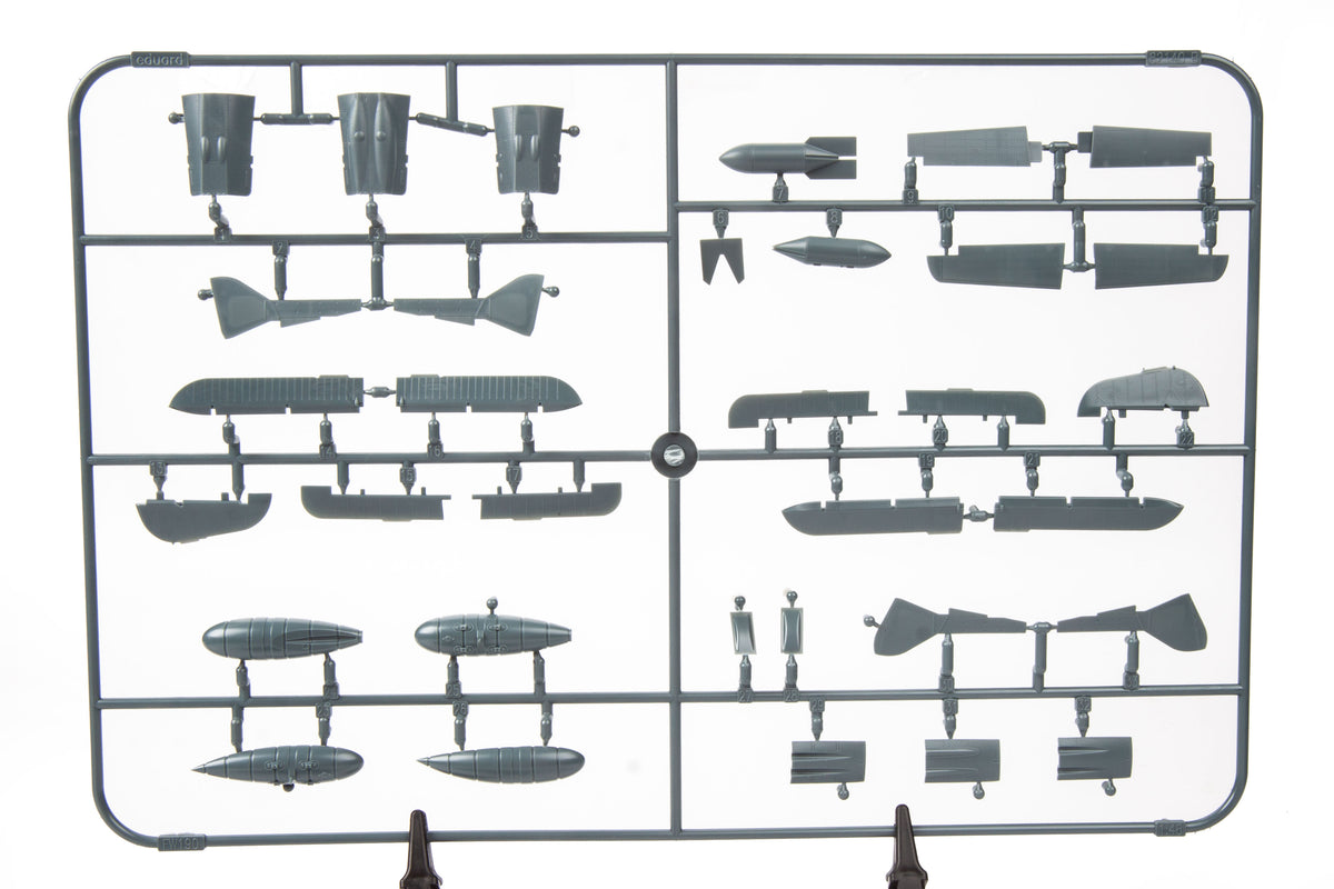 Eduard 1/48 Focke-Wulf Fw 190A-5 Light Fighter Weekend Edition (84118) — New — 1/48 Scale, Aircraft, World War Two — image 8 of 10