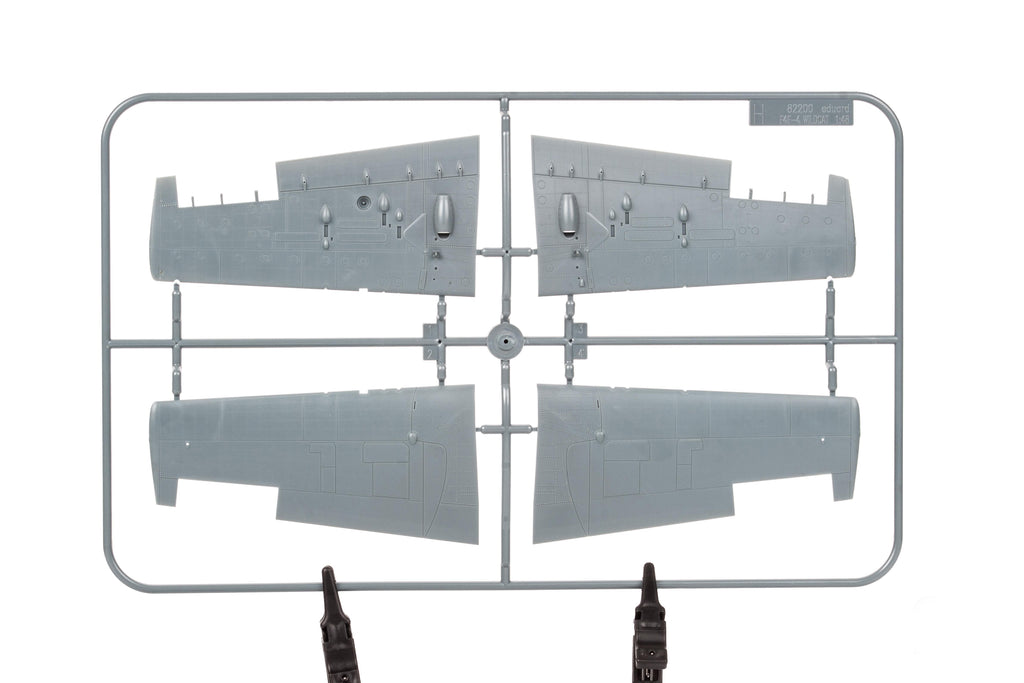 Eduard 1/48 F4F-4 Wildcat Late Weekend Edition (84204) — New — 1/48 Scale, Pacific Theatre, WWII Aircraft — image 6 of 11
