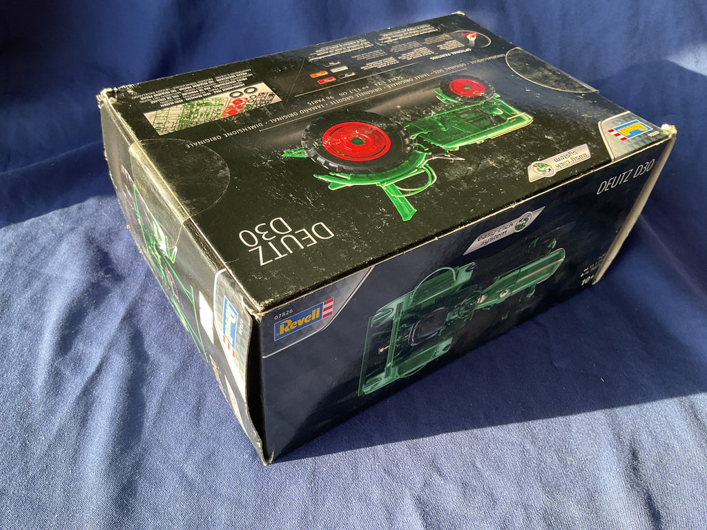 Revell 1/24 Deutz D30 (07826)