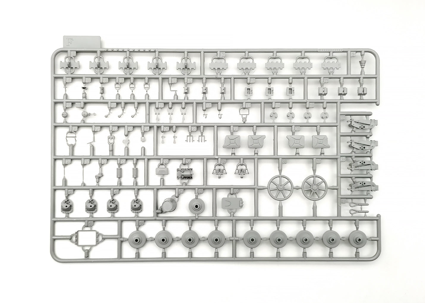 Amusing Hobby 1/35 Pz.Kpfw.IV Ausf.H Krupp-Entwurf W1466 WWII (35A037)