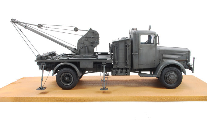 AFV Club 1/35 Bilstein-Drehkran 3T Büssing-NAG4500A & 3T Crane (35279)