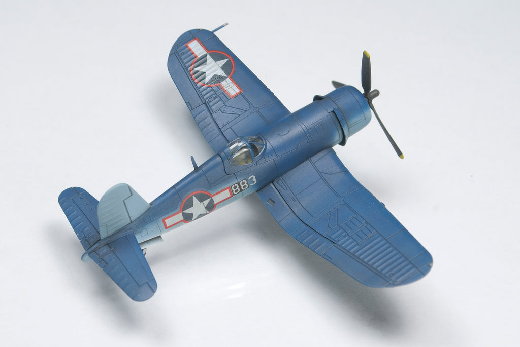 AFV Club 1/144 Vought F4U Corsair (AR14406)