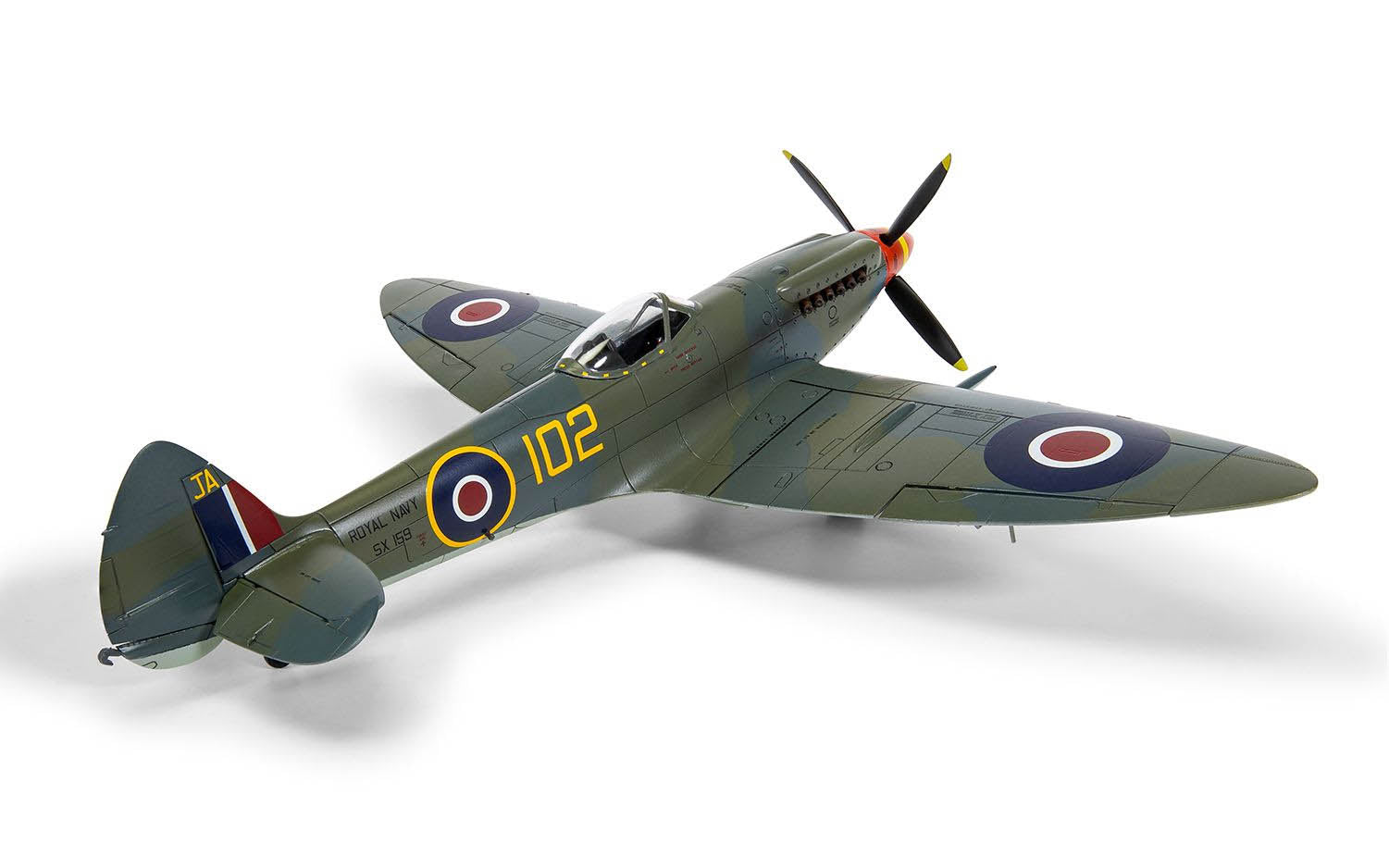 Airfix 1/48 Supermarine Seafire F.XVII (A06102A)