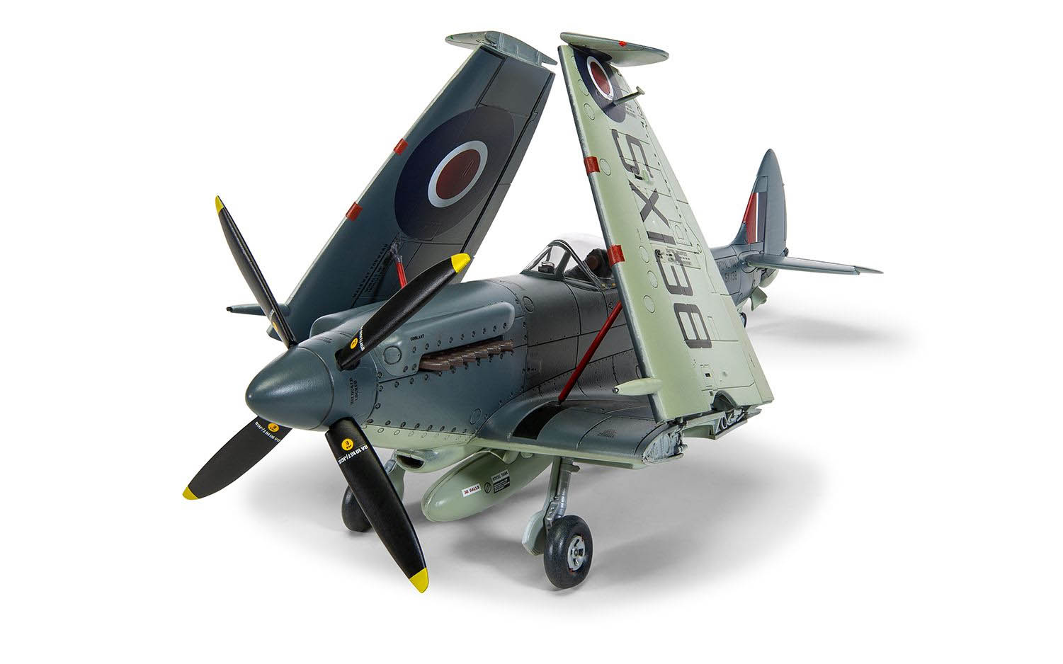 Airfix 1/48 Supermarine Seafire F.XVII (A06102A)