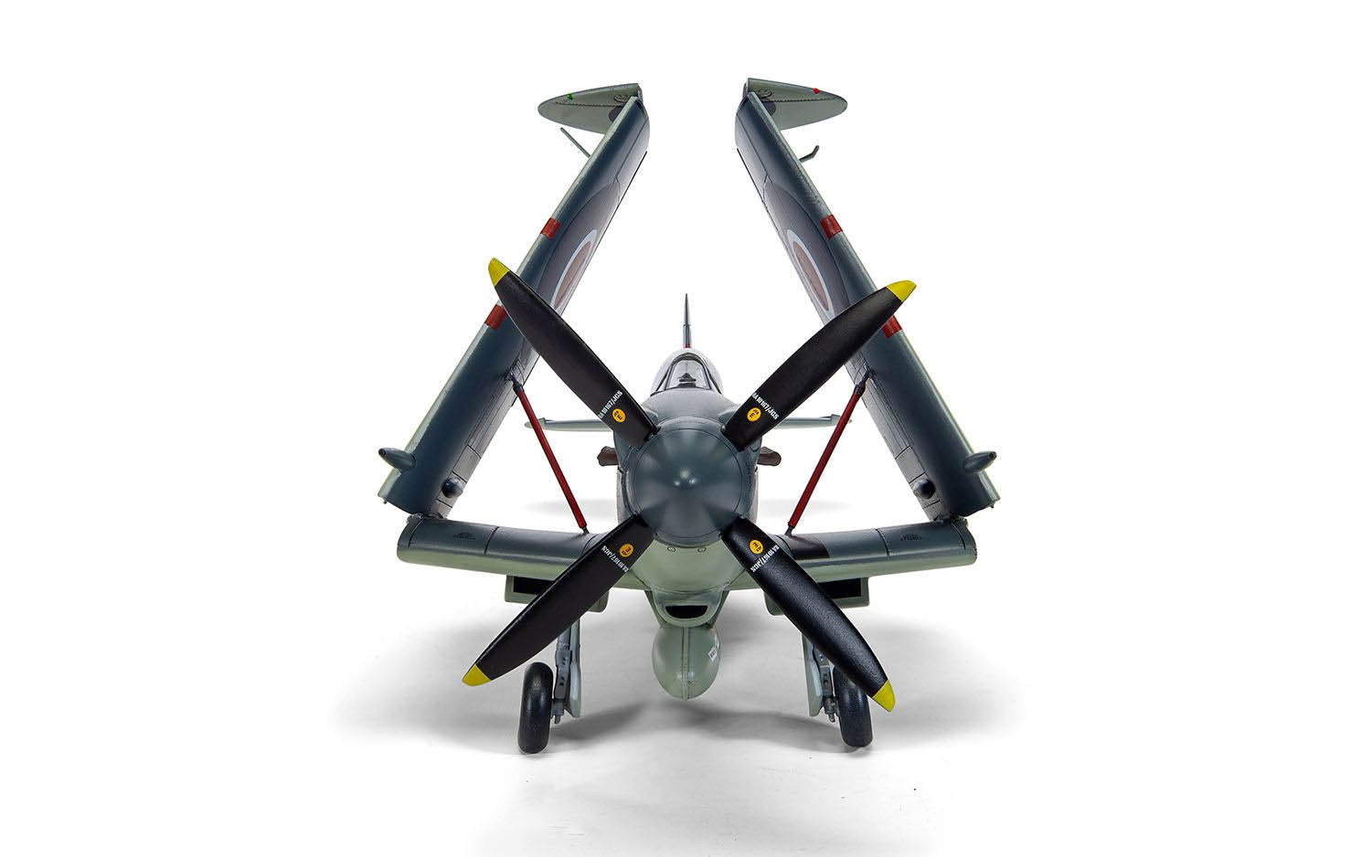 Airfix 1/48 Supermarine Seafire F.XVII (A06102A)