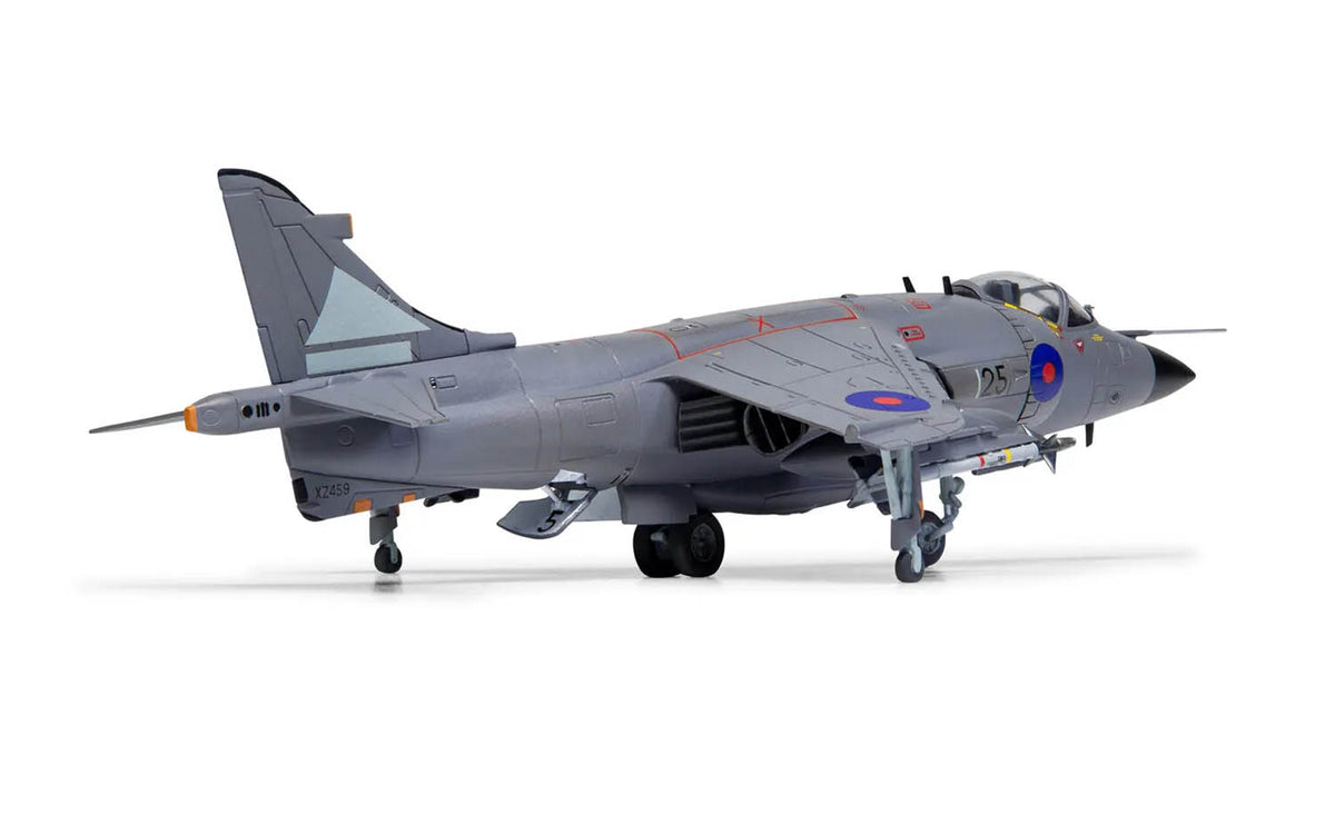 Airfix 1/72 BAe Sea Harrier FRS.1 (A04051A)