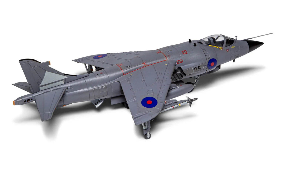 Airfix 1/72 BAe Sea Harrier FRS.1 (A04051A)
