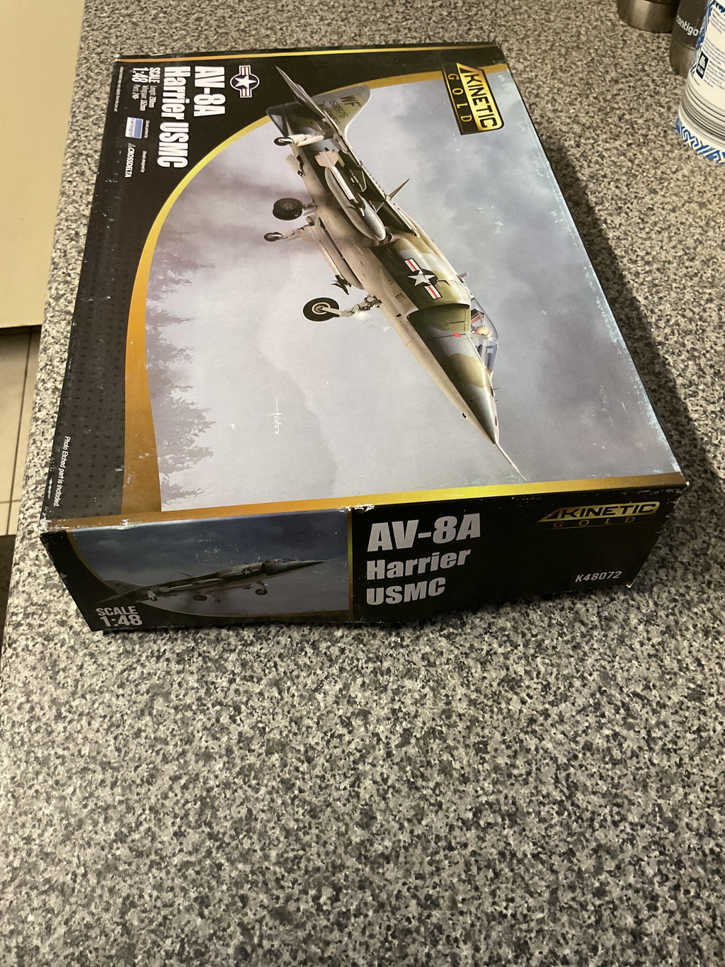 Kinetic 1/48  AV-8A Harrier USMC (K48072)