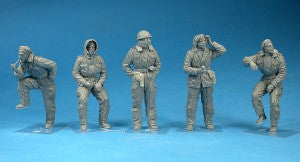 MiniArt 1/35 British Tank Crew Winter Uniform (35121)