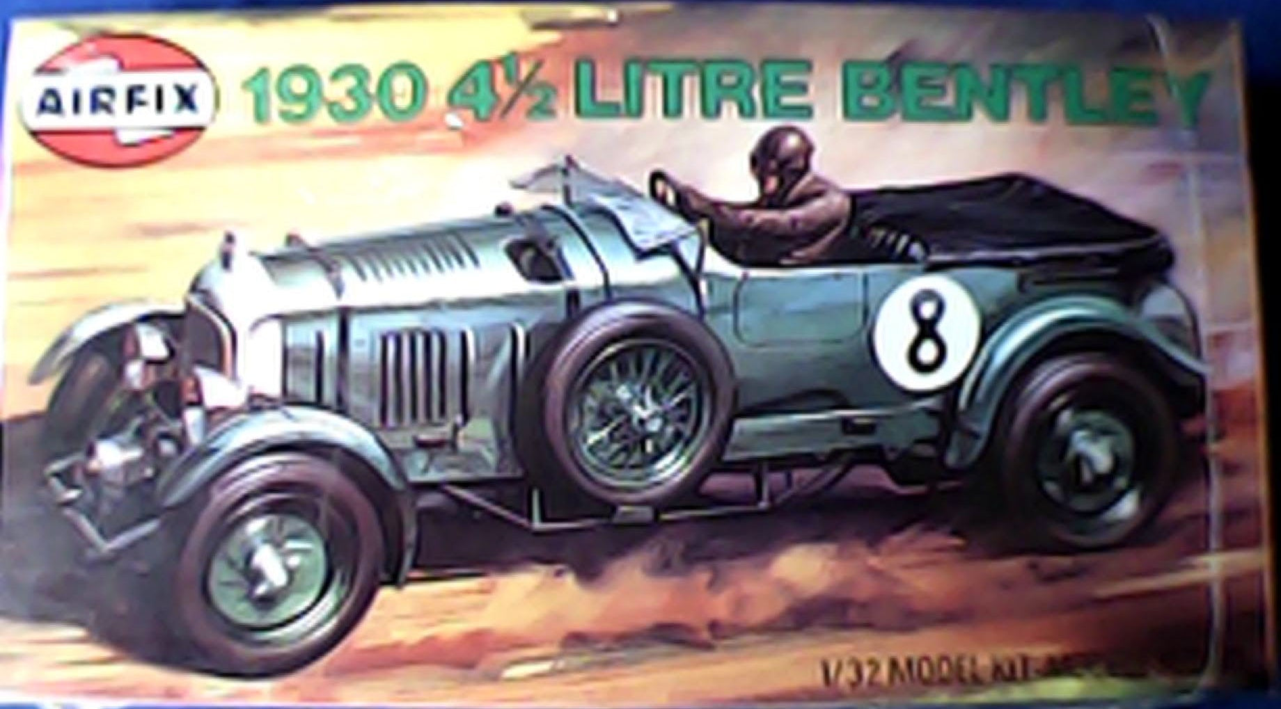 Airfix 1/32 1930 4 1/2 Litre Bentley (Sealed) (02446-8)