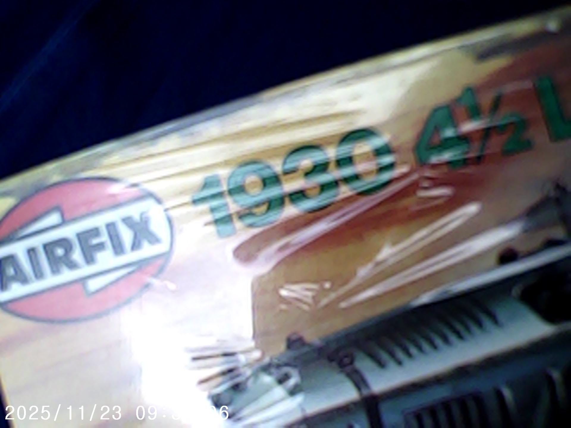 Airfix 1/32 1930 4 1/2 Litre Bentley (Sealed) (02446-8)