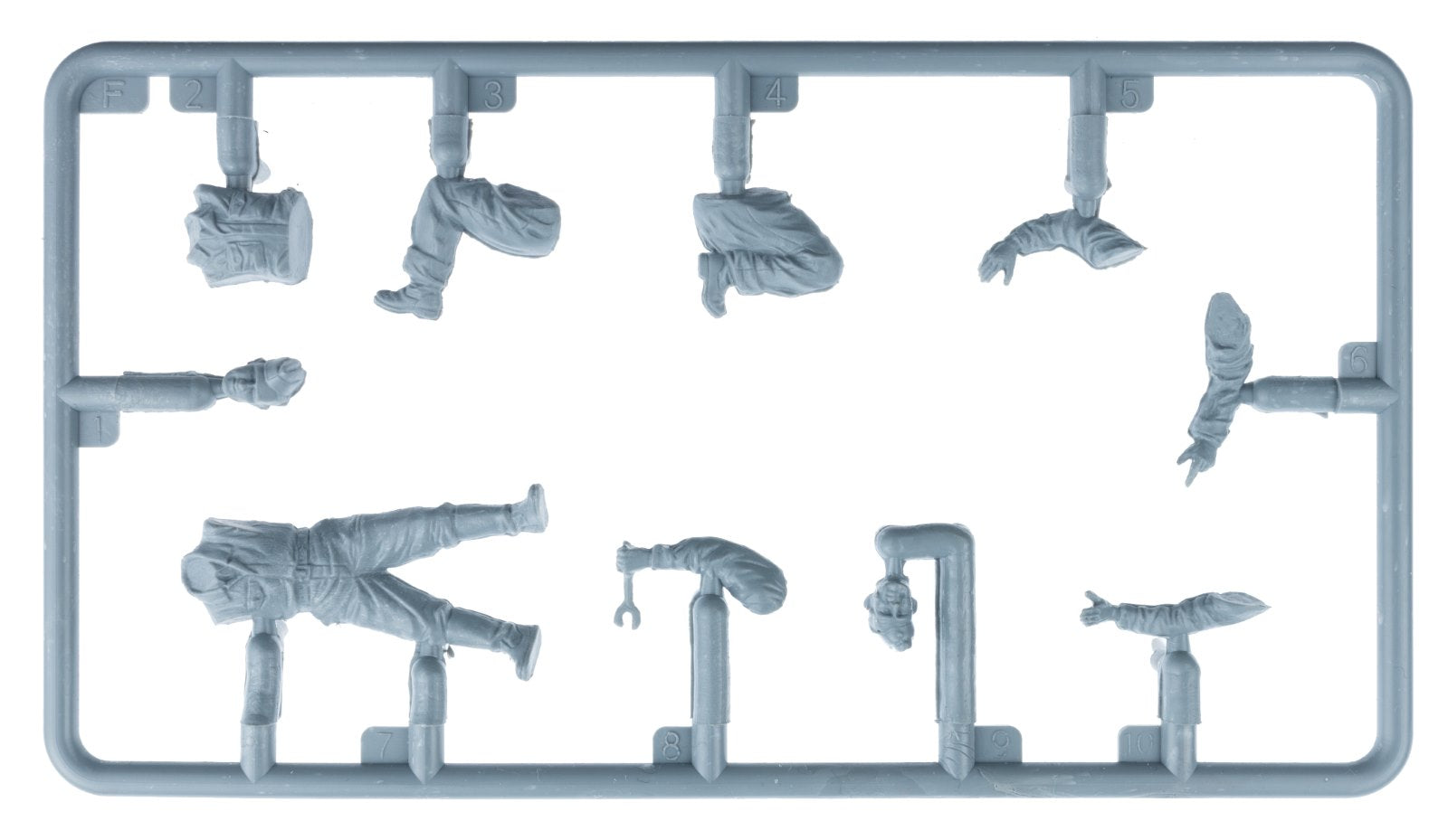 MiniArt 1/48 German and Romanian Pilots with Ground Staff (49024)