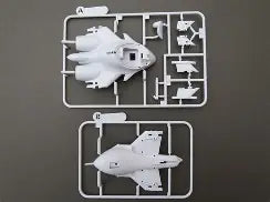 Meng PLA Navy J-15 Flying Shark Carrier-Based Fighter (mPLANE-008)