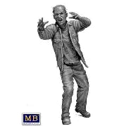 Master Box Ltd 1/35 Zombieland Series Kit No4 Zombie Hunter-Road To Freedom! Last Chance (MB35244)