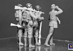Master Box 1/35 Italian Military men WWII era x five figures (MB35144)