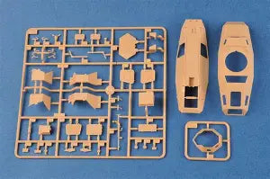 HobbyBoss 1/35 German Le.Pz.Sp.Wg. (Sd.Kfz. 221) Leichter Panzerspähwagen (late) (83814)