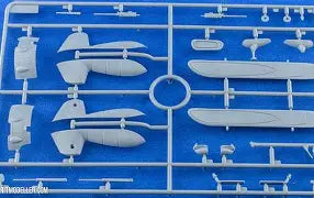 ICM 1/32  J-8 Gladiator (32044)