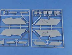 Hobbyboss 1/48  F-84F Thunderstreak (81726)