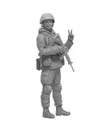 Master Box Ltd 1/24 Russian-Ukrainian War Series Kit No 1 Ukrainian Soldier, Defence of Kyiv, March 2022  (MB24085)
