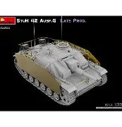MiniArt 1/35  StuH 42 Ausf. G Early Prod. May-June 1943 (35349)